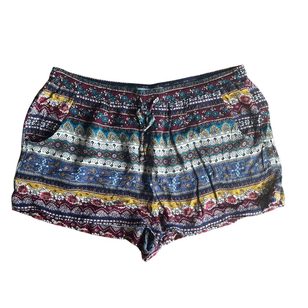 American Eagle Multi-Colored Printed Flowy Shorts Size Medium